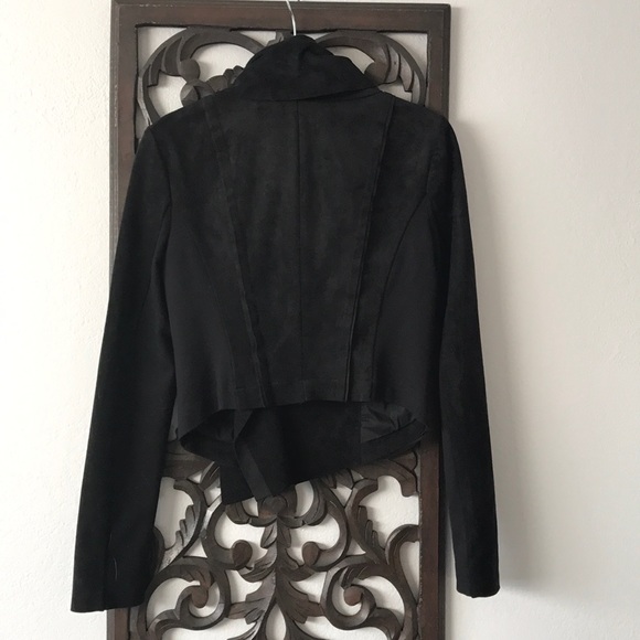 ❌SOLD❌Suede BCBG jacket - Picture 4 of 4